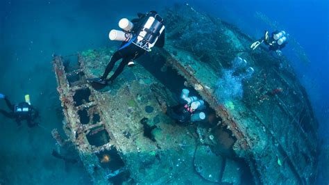 hms hermes sri lanka|hms Hermes red discovery.